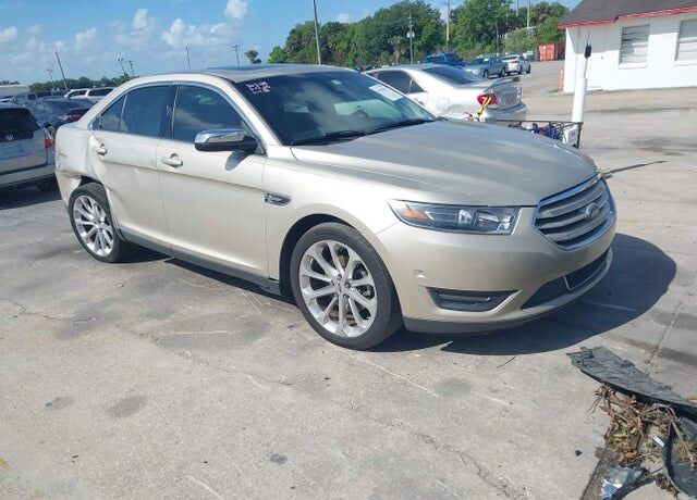 2017 FORD Taurus