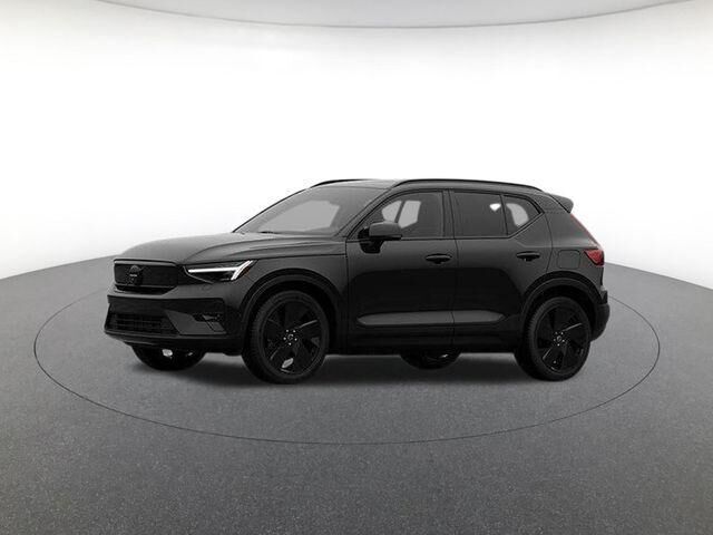2026 VOLVO EX40