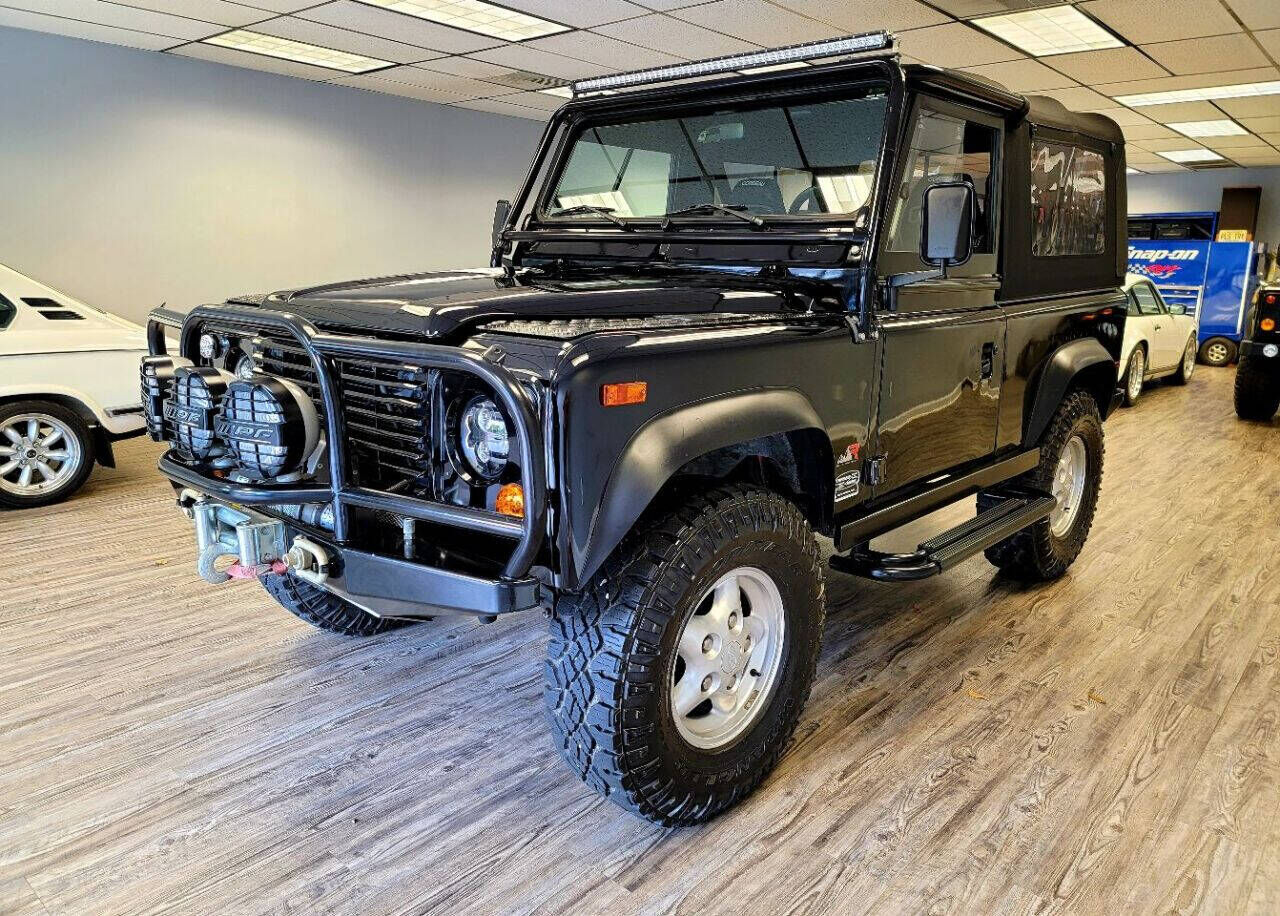 Land Rover Defender