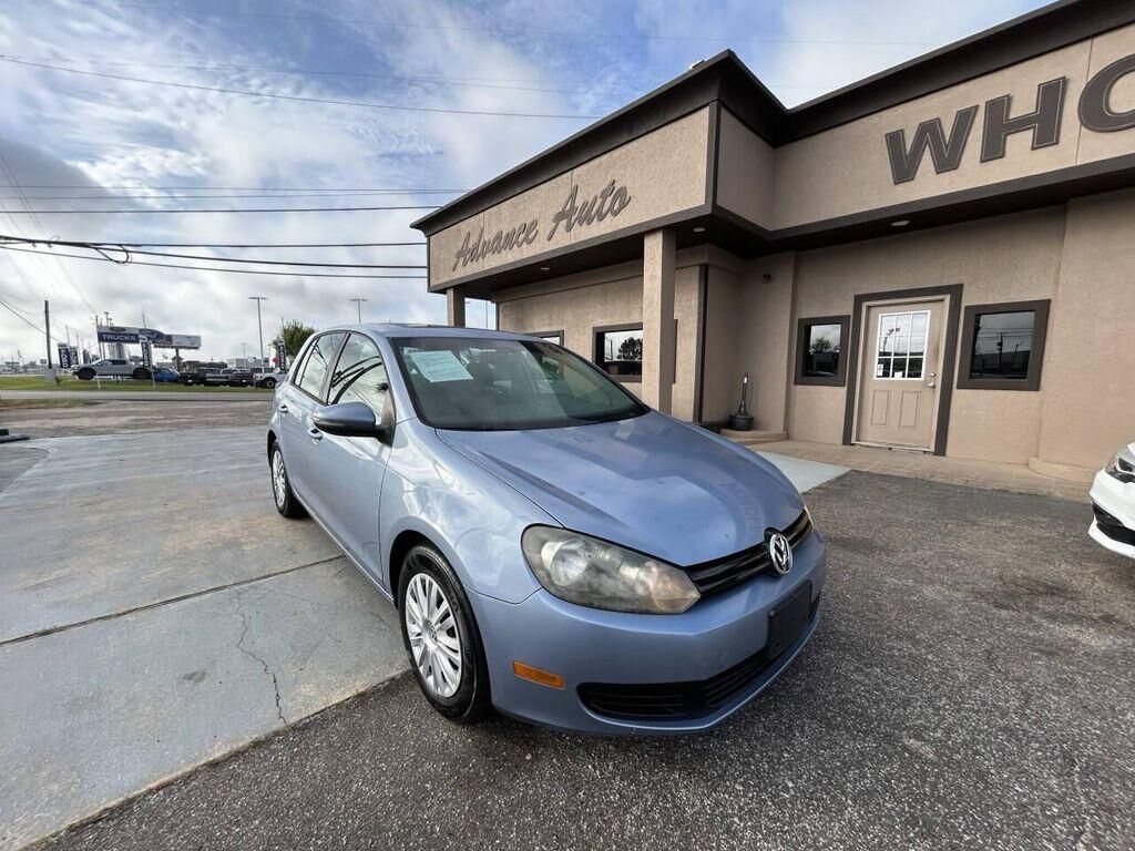 2010 VOLKSWAGEN Golf