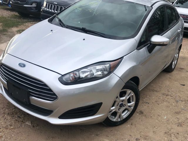 2015 FORD Fiesta