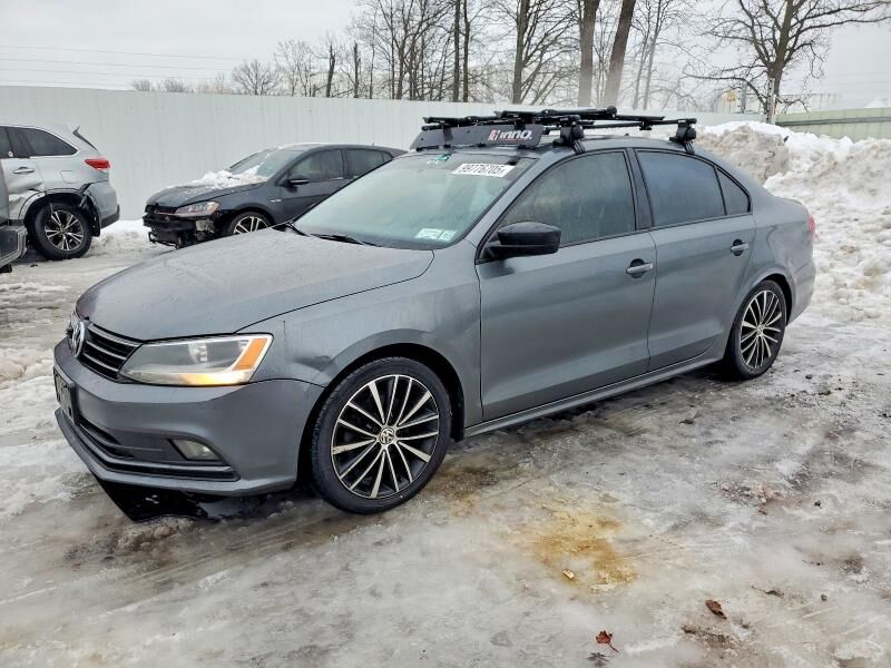 2016 VOLKSWAGEN Jetta