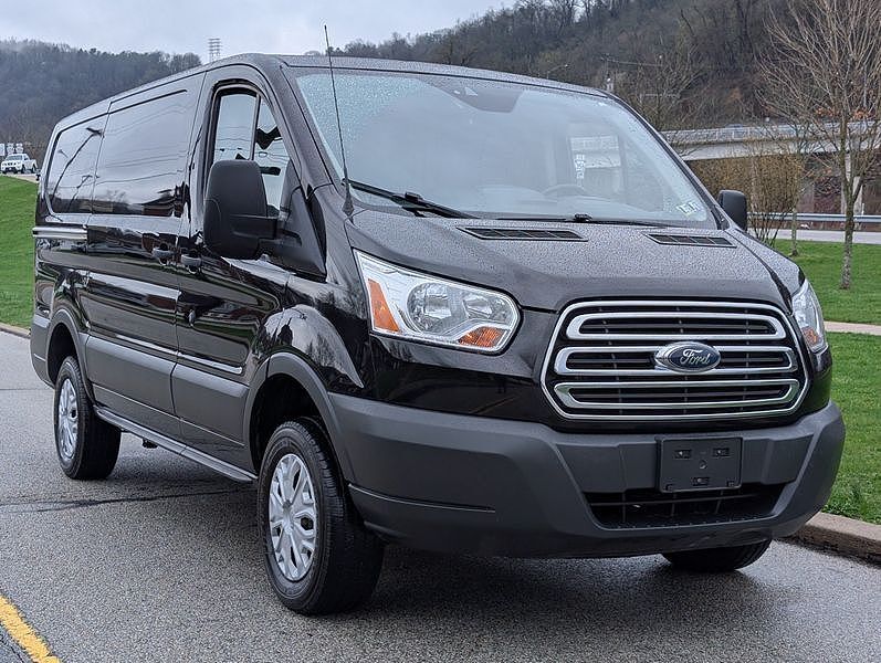 2018 FORD Transit