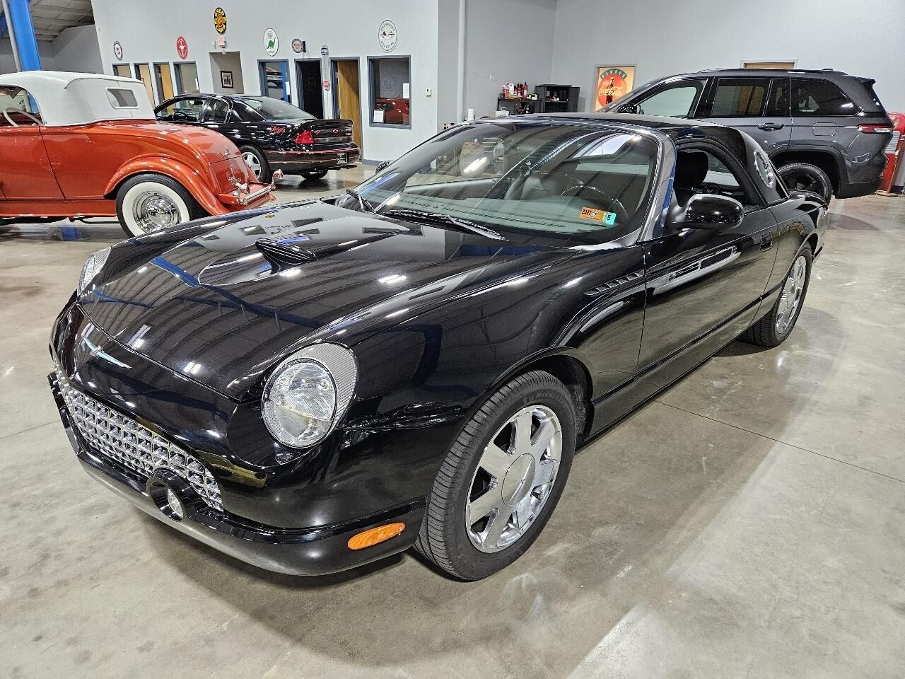 2002 FORD Thunderbird