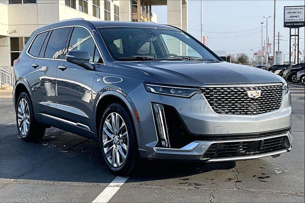 2022 CADILLAC XT6