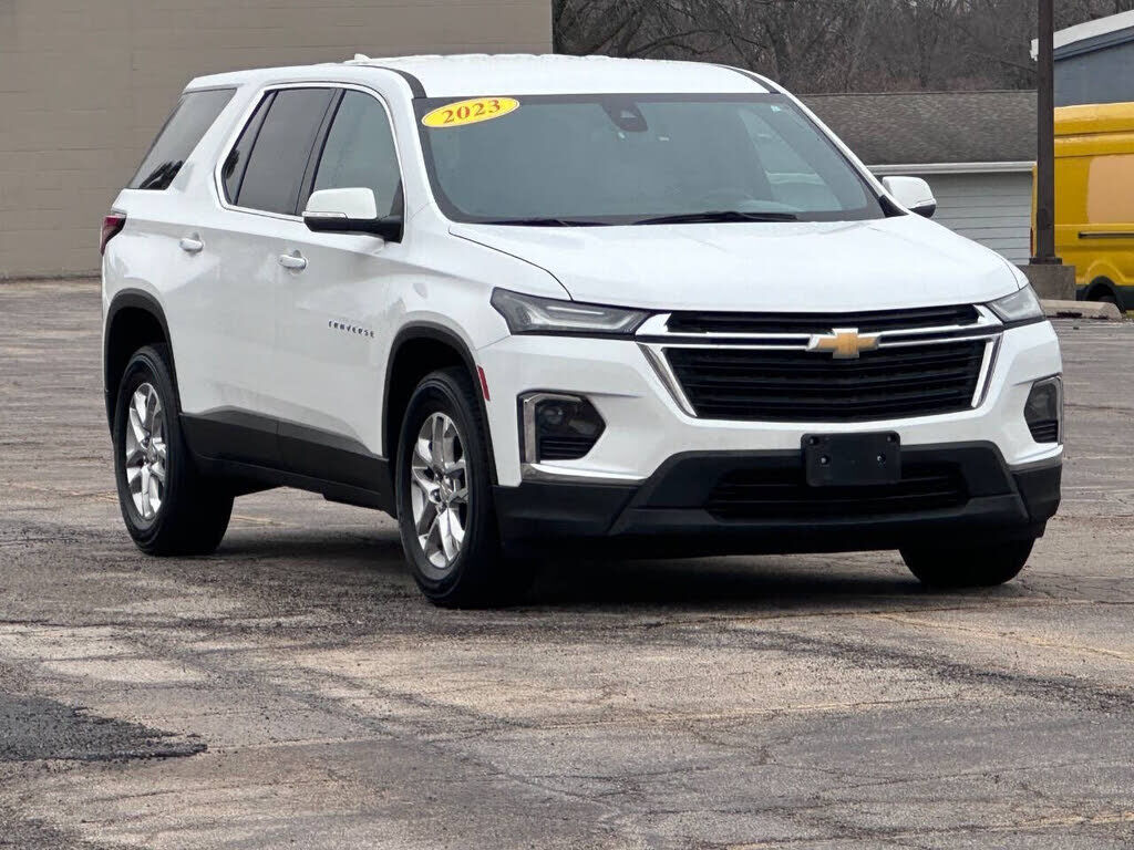 2023 CHEVROLET Traverse