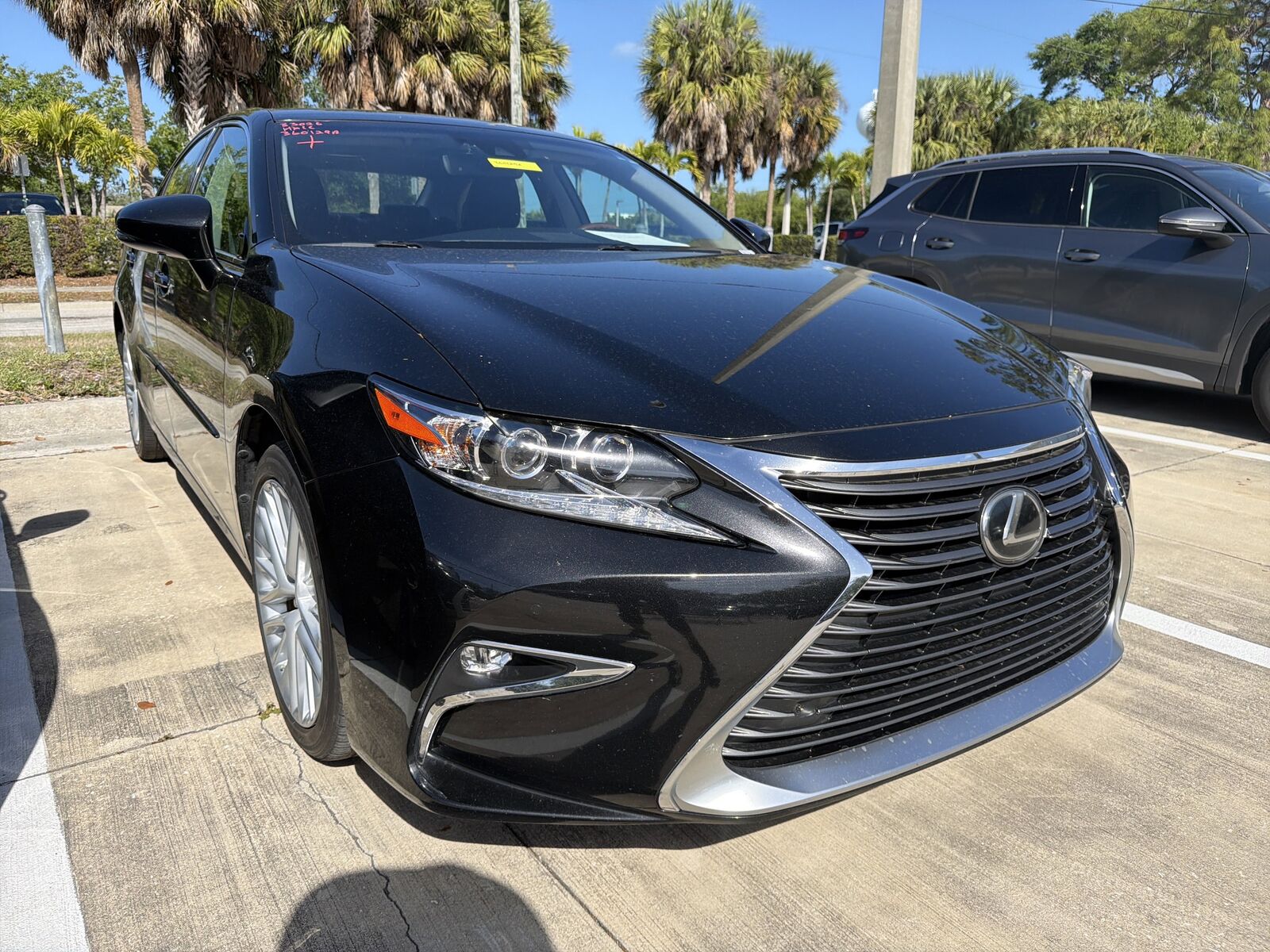 2016 LEXUS ES