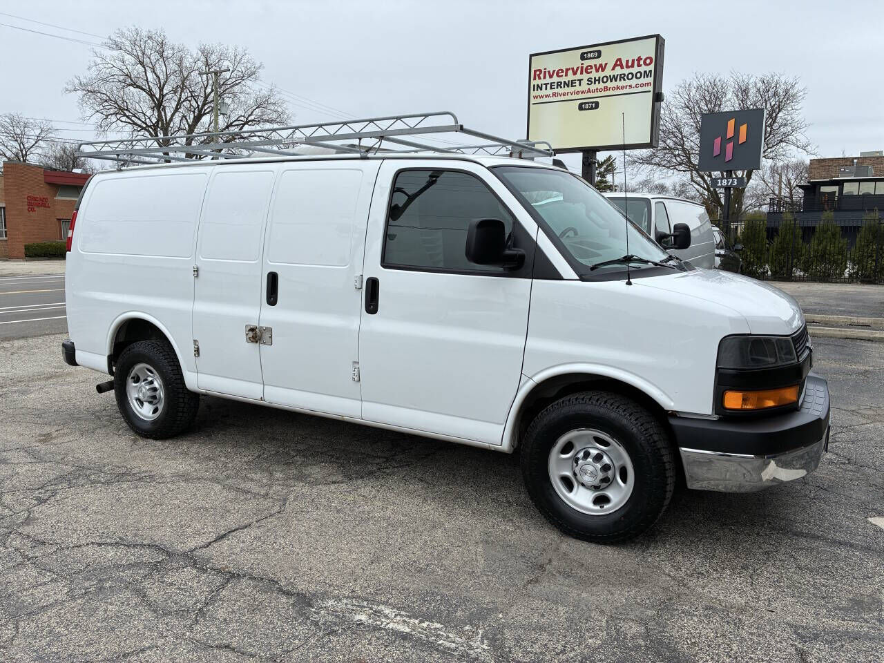 2018 CHEVROLET Express
