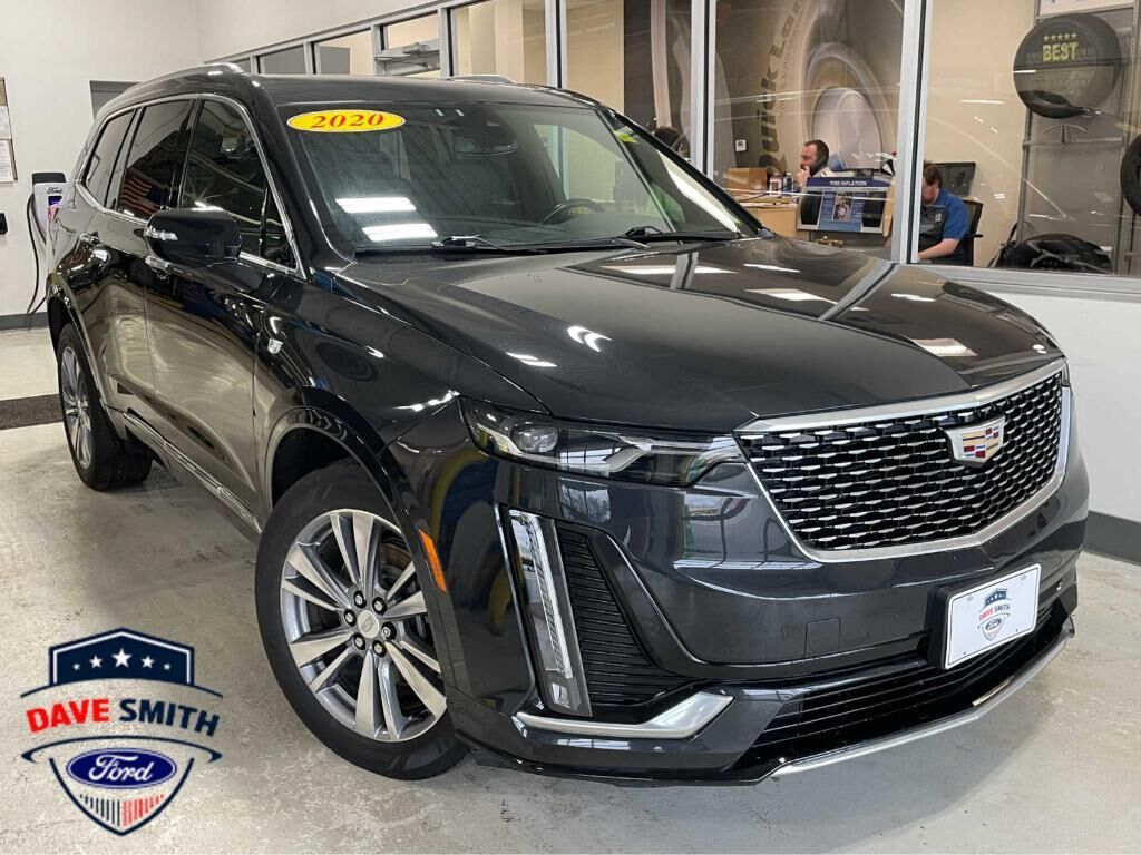 2020 CADILLAC XT6