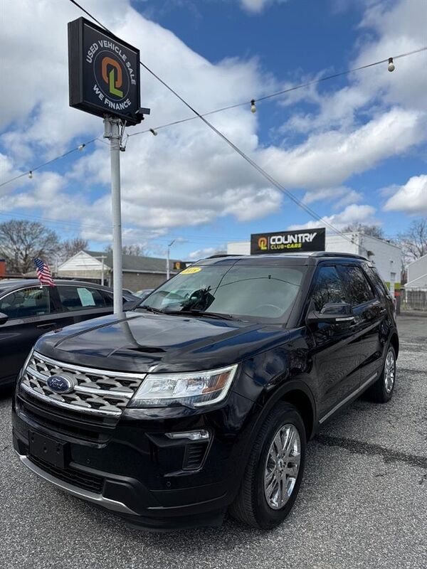 2018 FORD Explorer