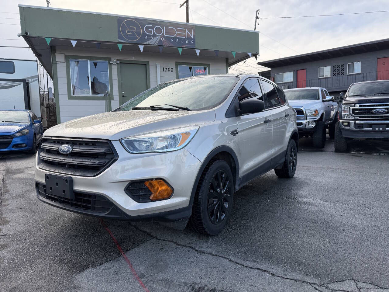 2017 FORD Escape