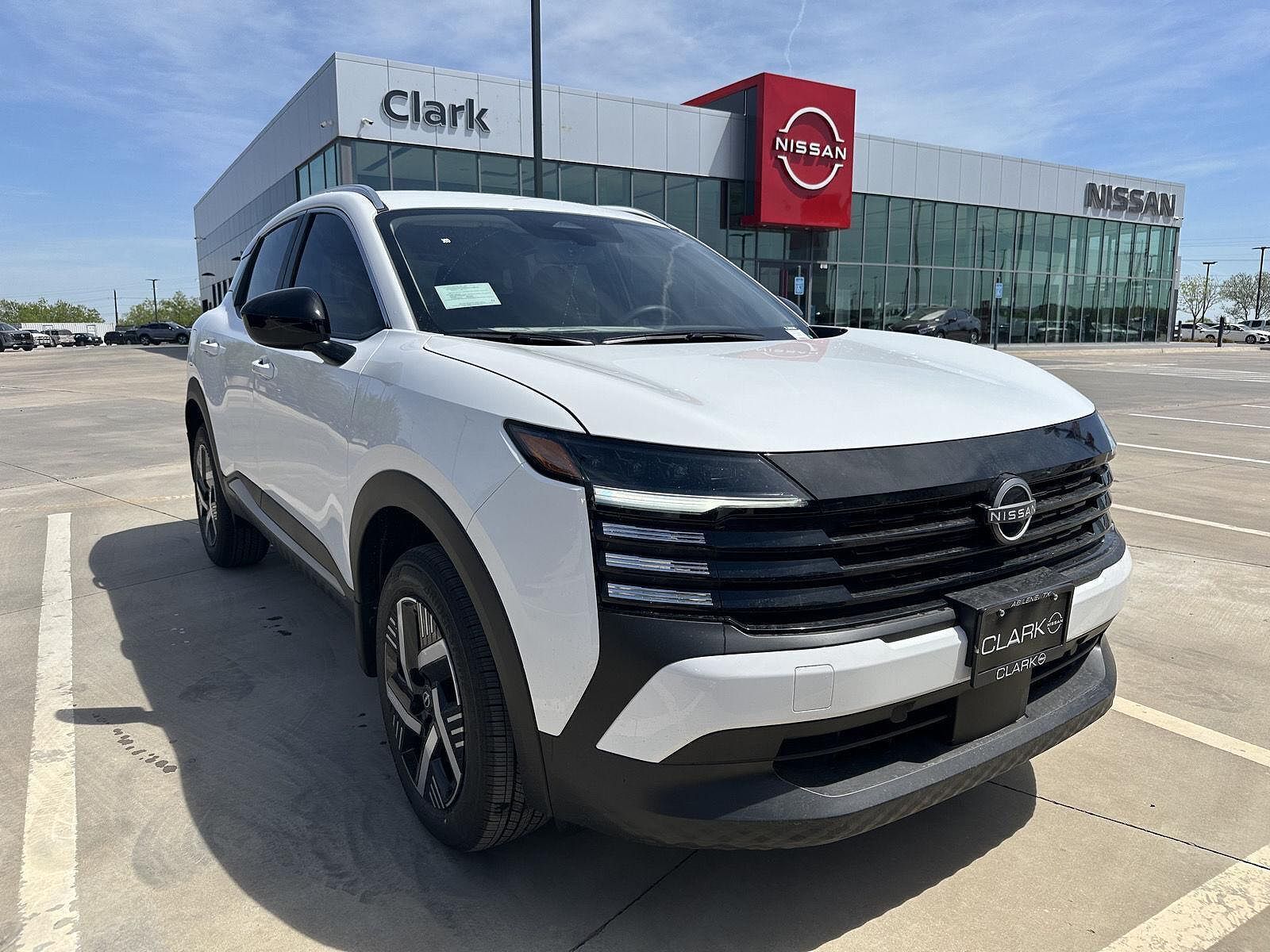 2026 NISSAN Kicks