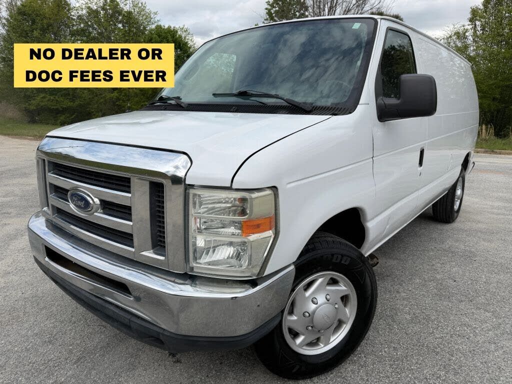 2013 FORD E-250