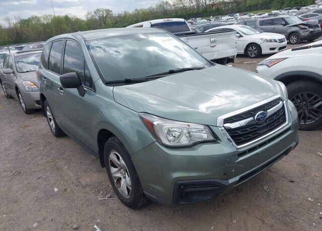 2017 SUBARU Forester