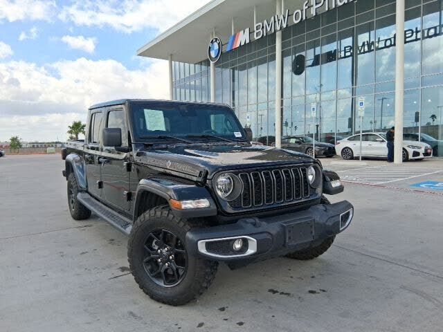 2024 JEEP Gladiator