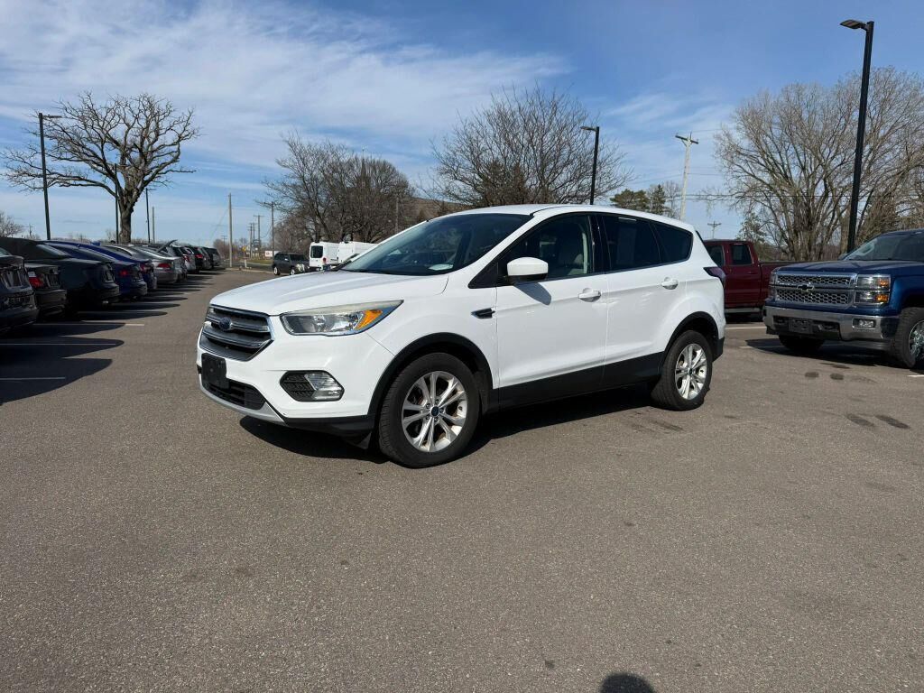2017 FORD Escape