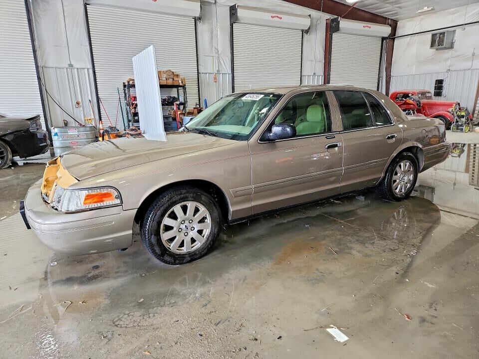 2006 FORD Crown Victoria