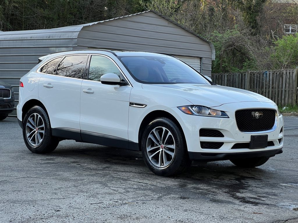 2019 JAGUAR F-Pace