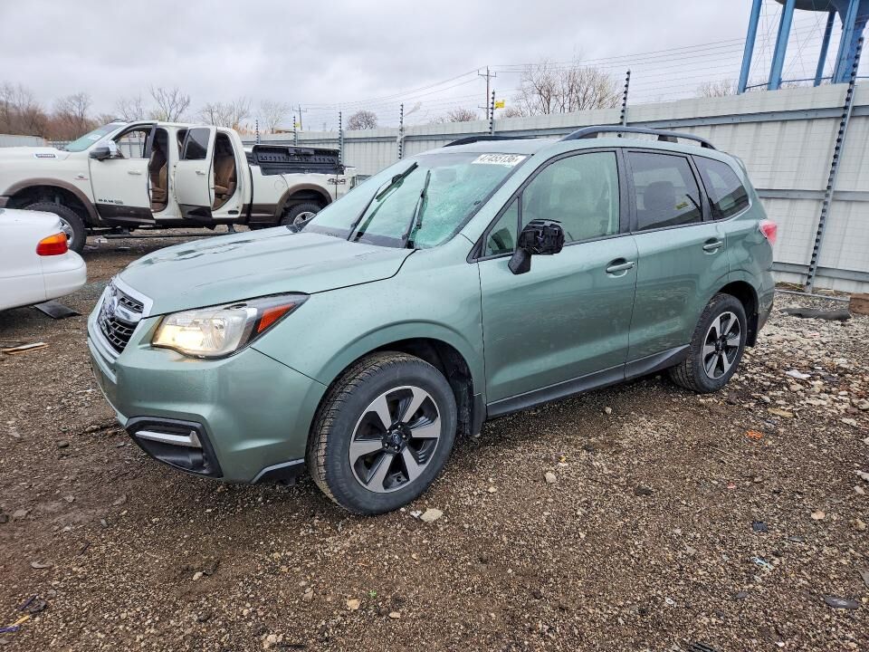 2017 SUBARU Forester