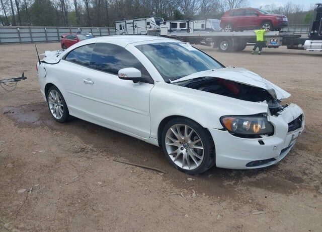 2009 VOLVO C70