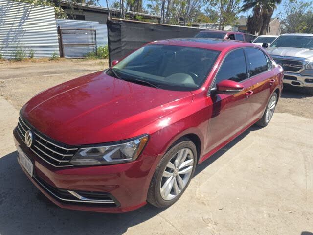 2019 VOLKSWAGEN Passat