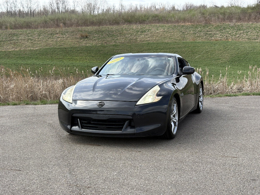 2009 NISSAN 370Z