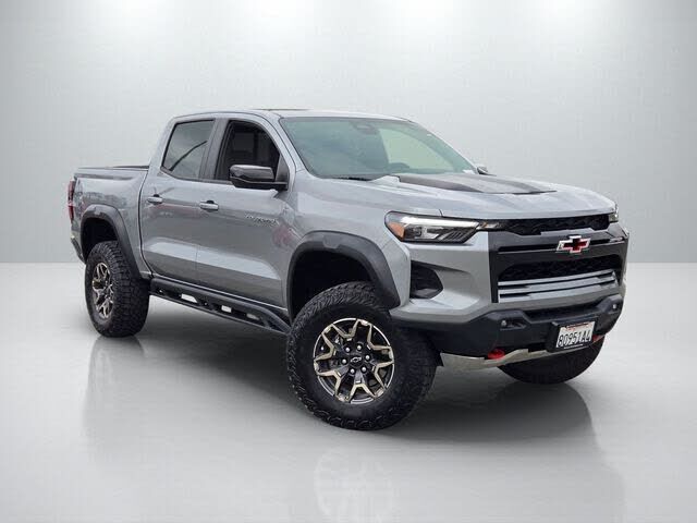 2024 CHEVROLET Silverado