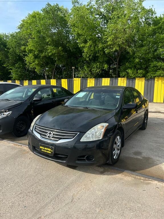 2012 NISSAN Altima