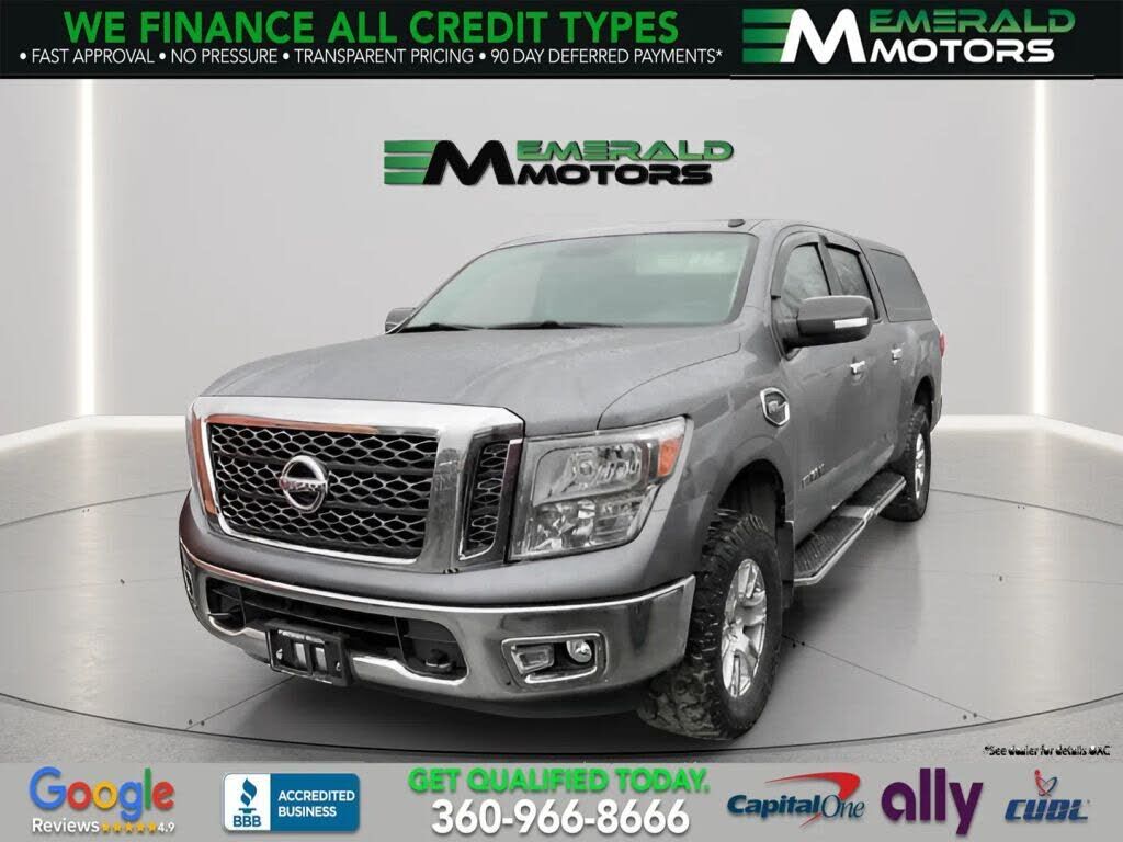 2017 NISSAN Titan