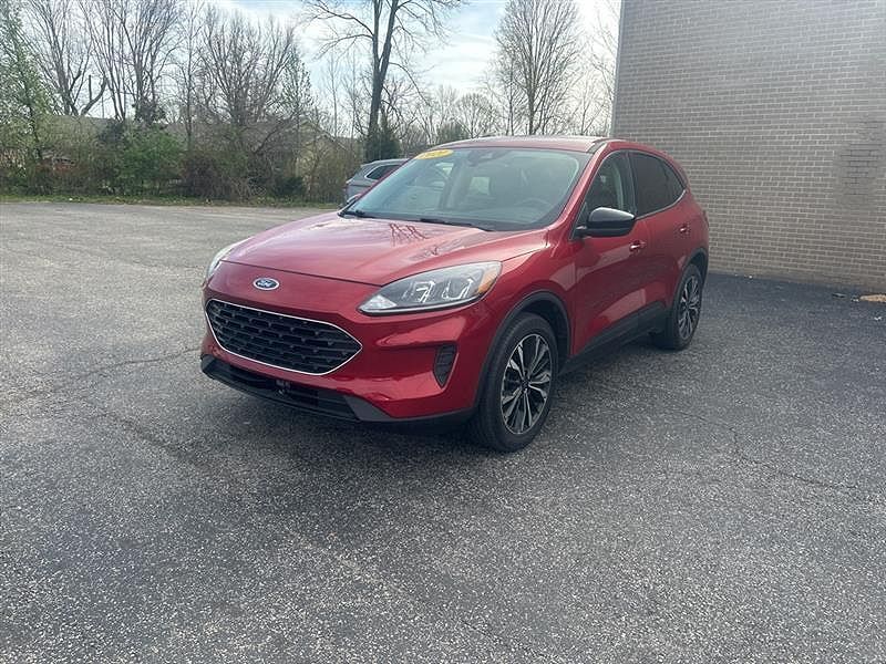 2021 FORD Escape
