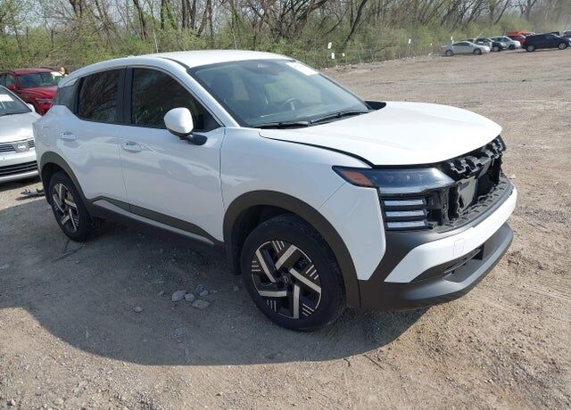 2025 NISSAN Kicks