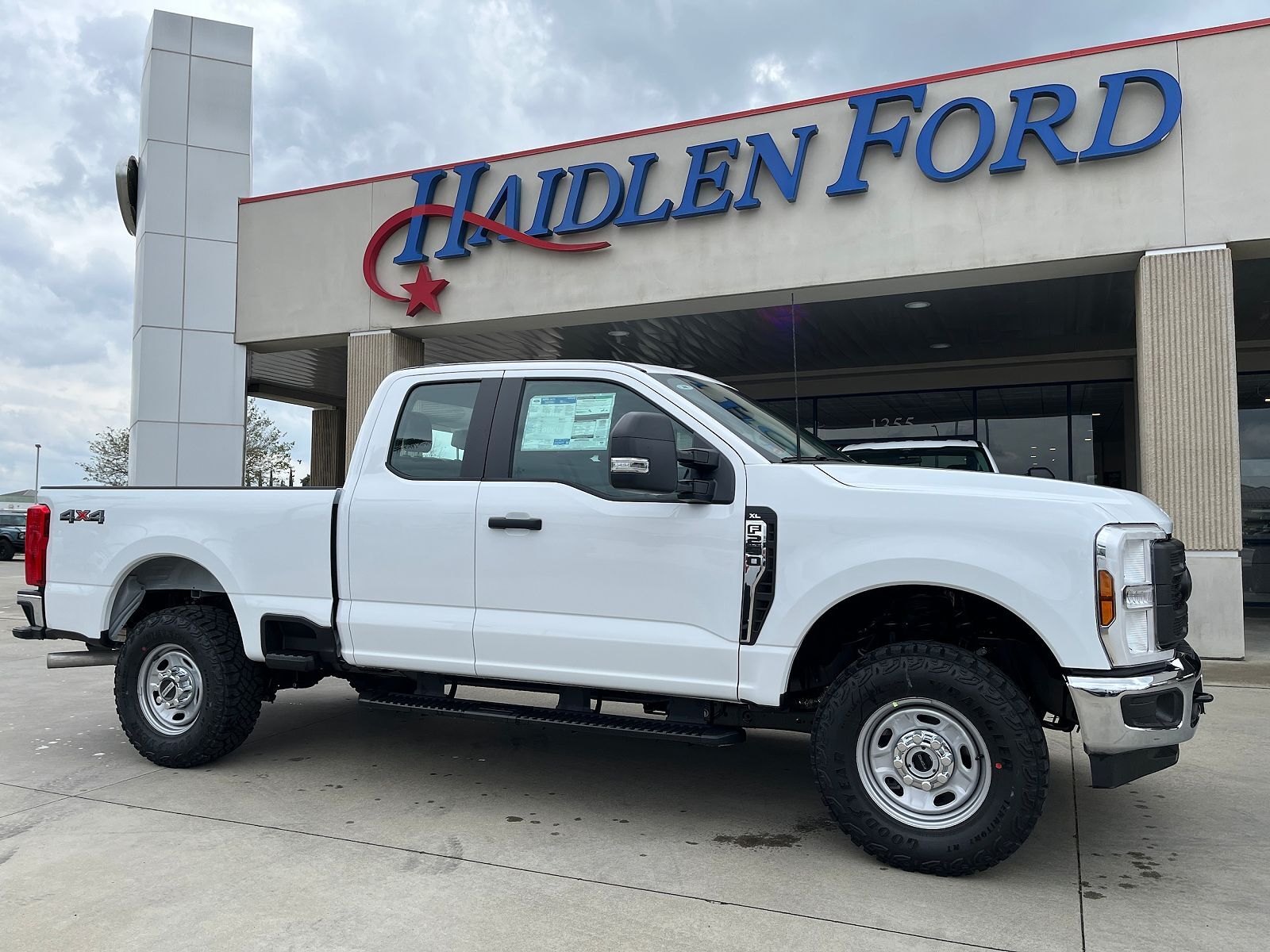 2026 FORD F-250
