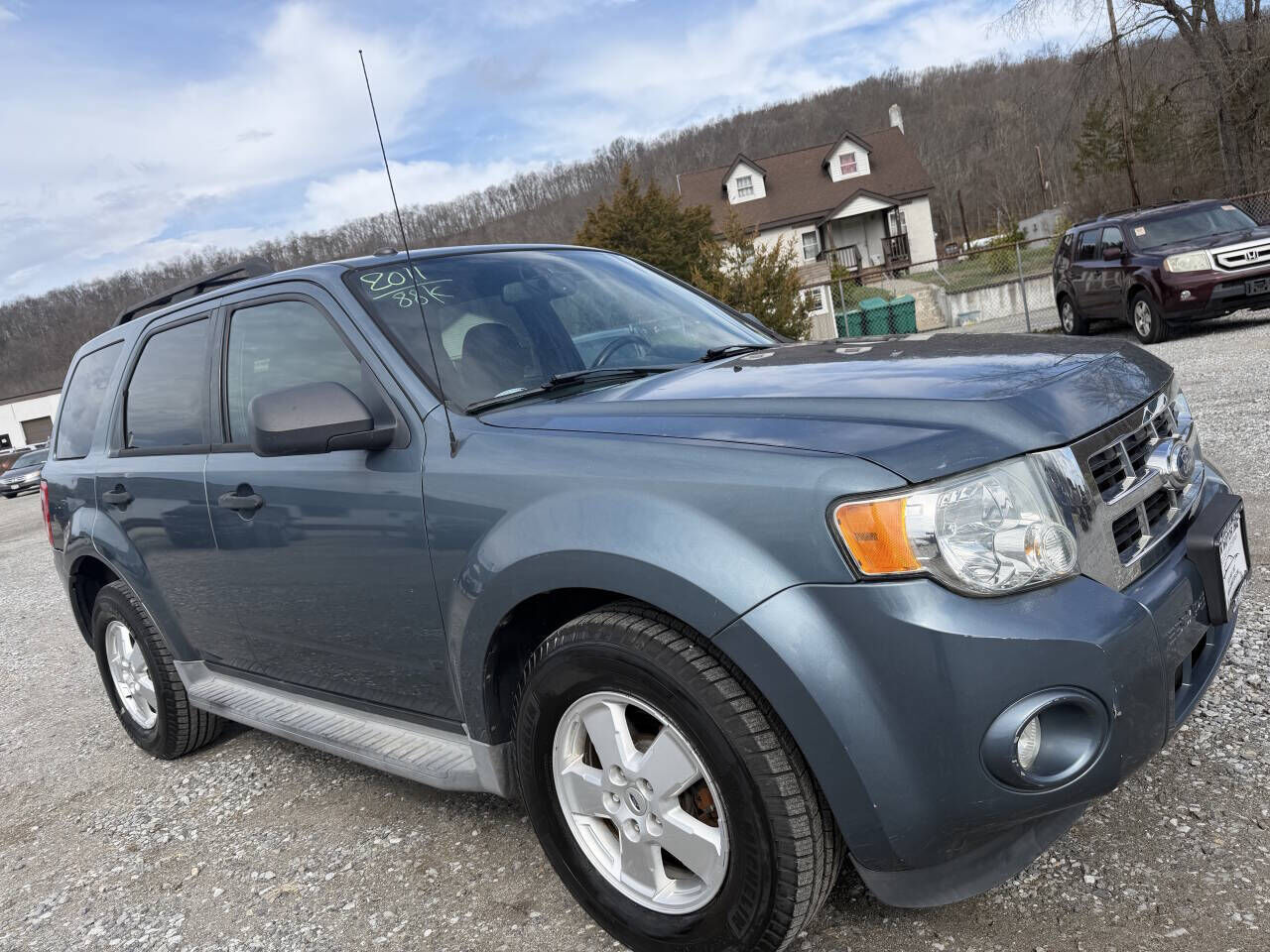 2011 FORD Escape