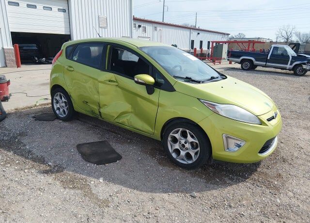 2011 FORD Fiesta