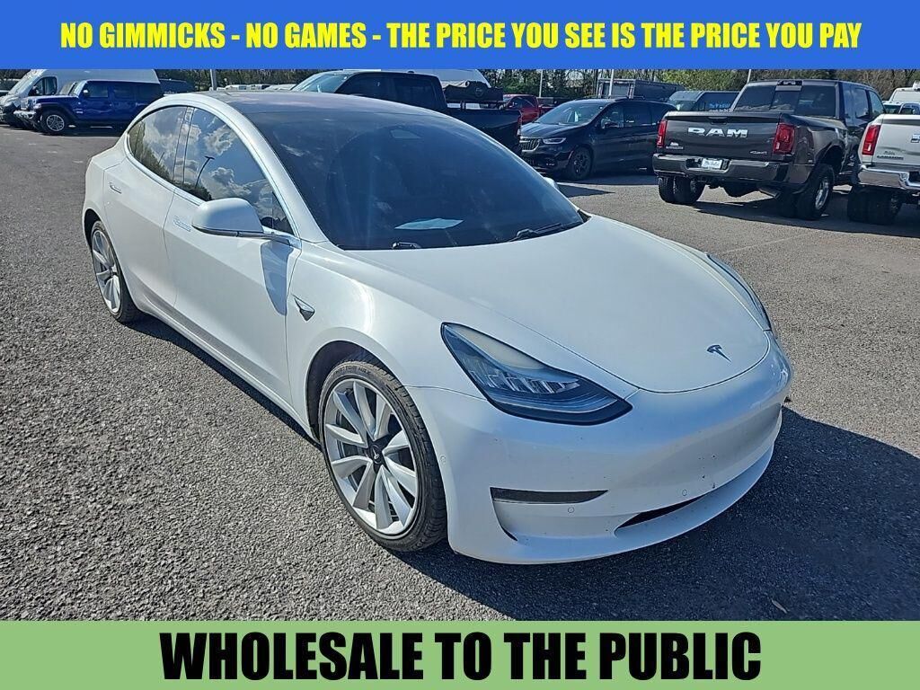 2018 TESLA Model 3