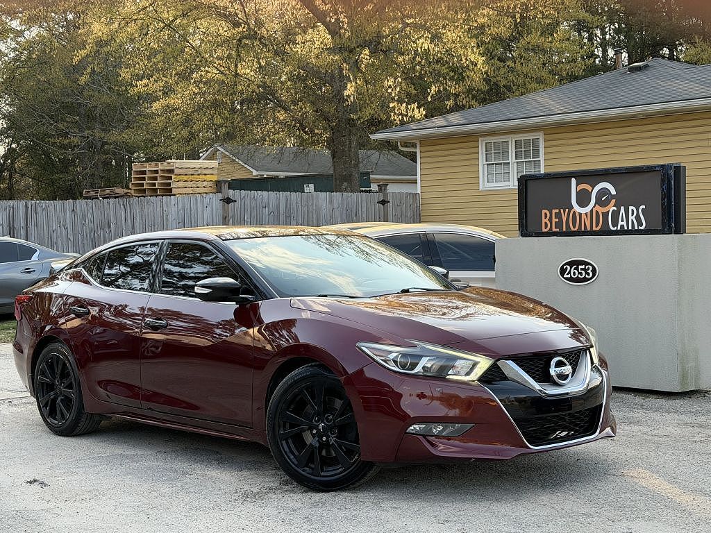 2017 NISSAN Maxima