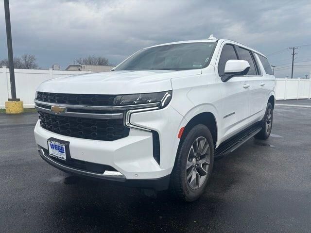 2023 CHEVROLET Suburban