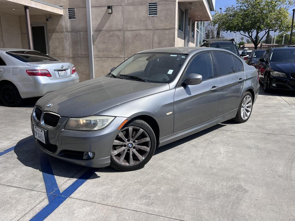 2011 BMW 3 Series