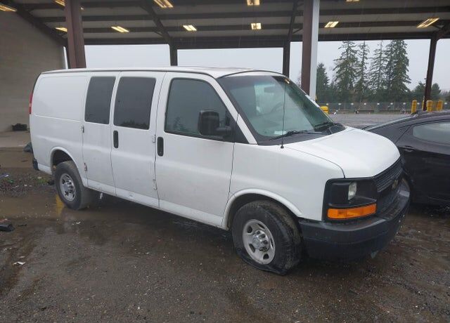 2010 CHEVROLET Express