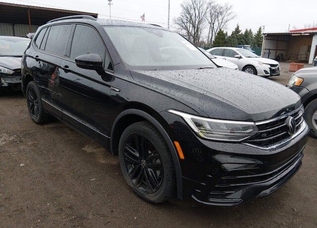 2022 VOLKSWAGEN Tiguan