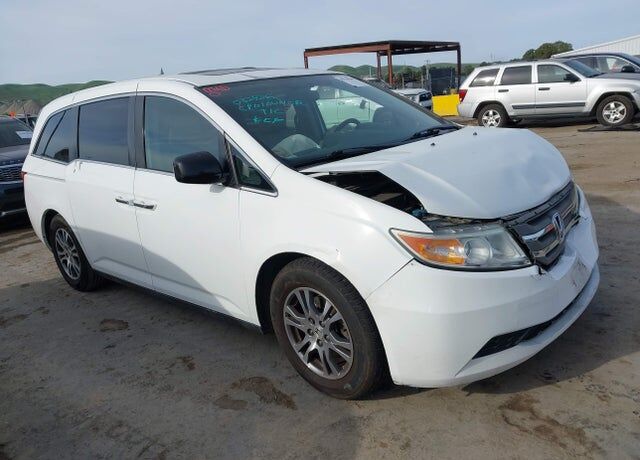 2013 HONDA Odyssey