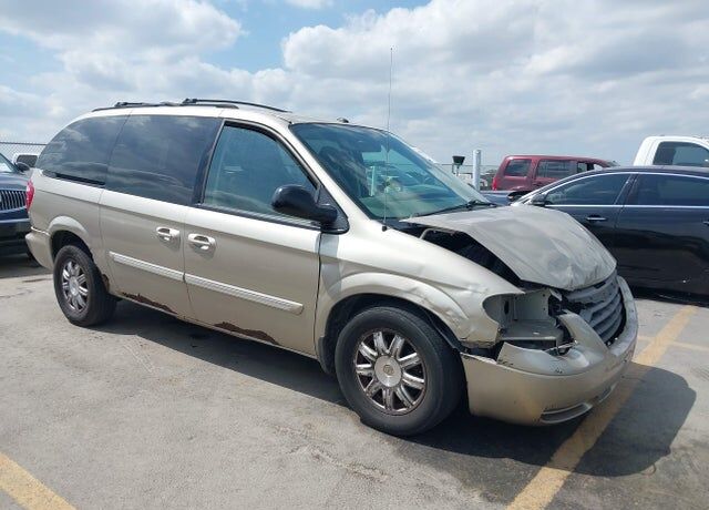 2007 CHRYSLER Town and Country