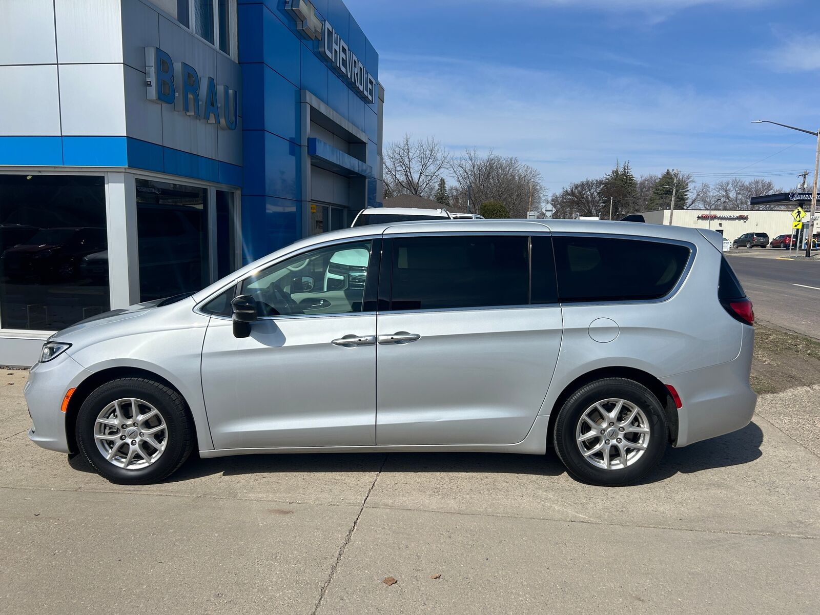 2024 CHRYSLER Pacifica