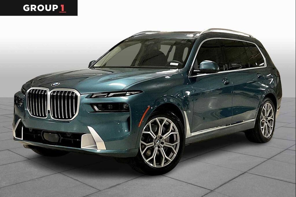 2025 BMW X7