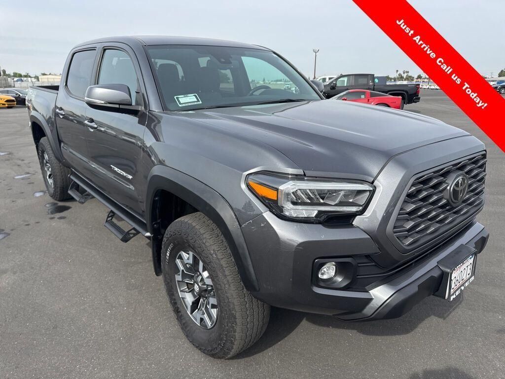 2023 TOYOTA Tacoma
