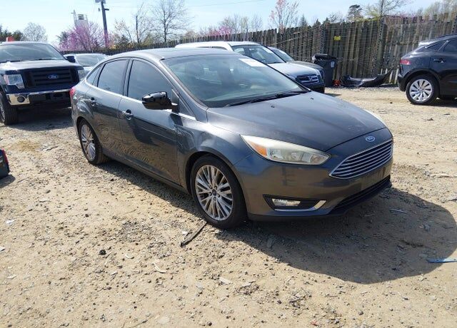 2015 FORD Focus