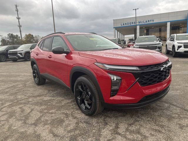 2026 CHEVROLET Trax
