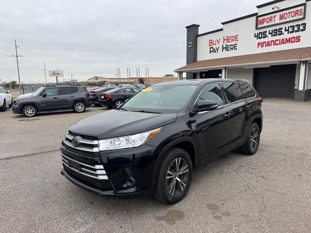 2019 TOYOTA Highlander