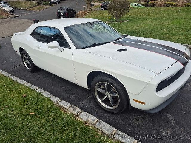 2011 DODGE Challenger