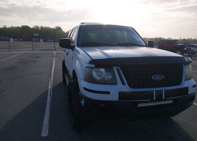 2004 FORD Expedition
